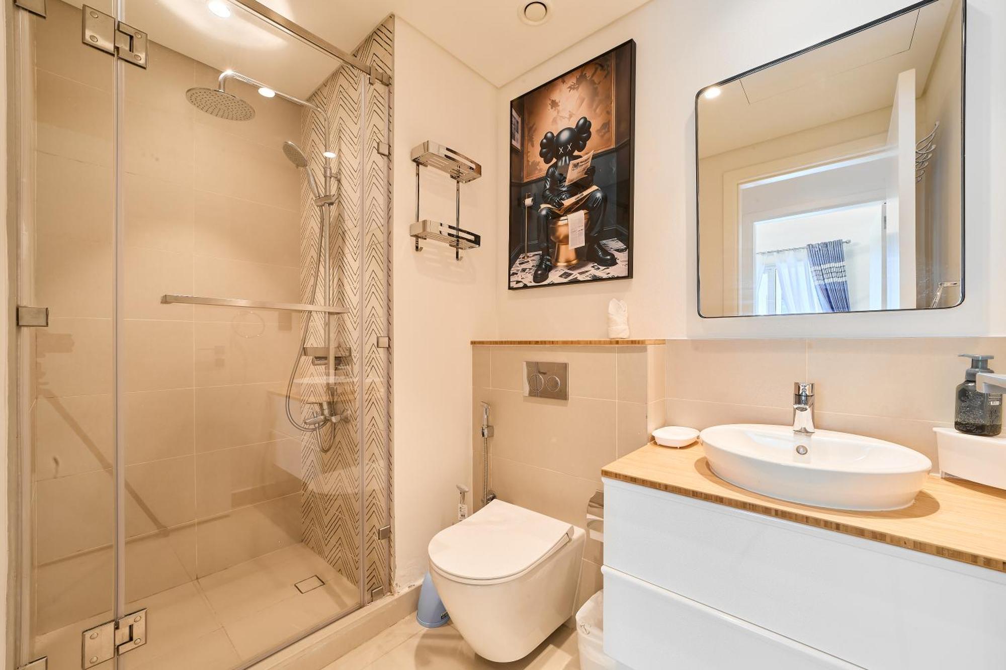 Modern 1br Retreat In Hills Prime Location Apartment Dubai