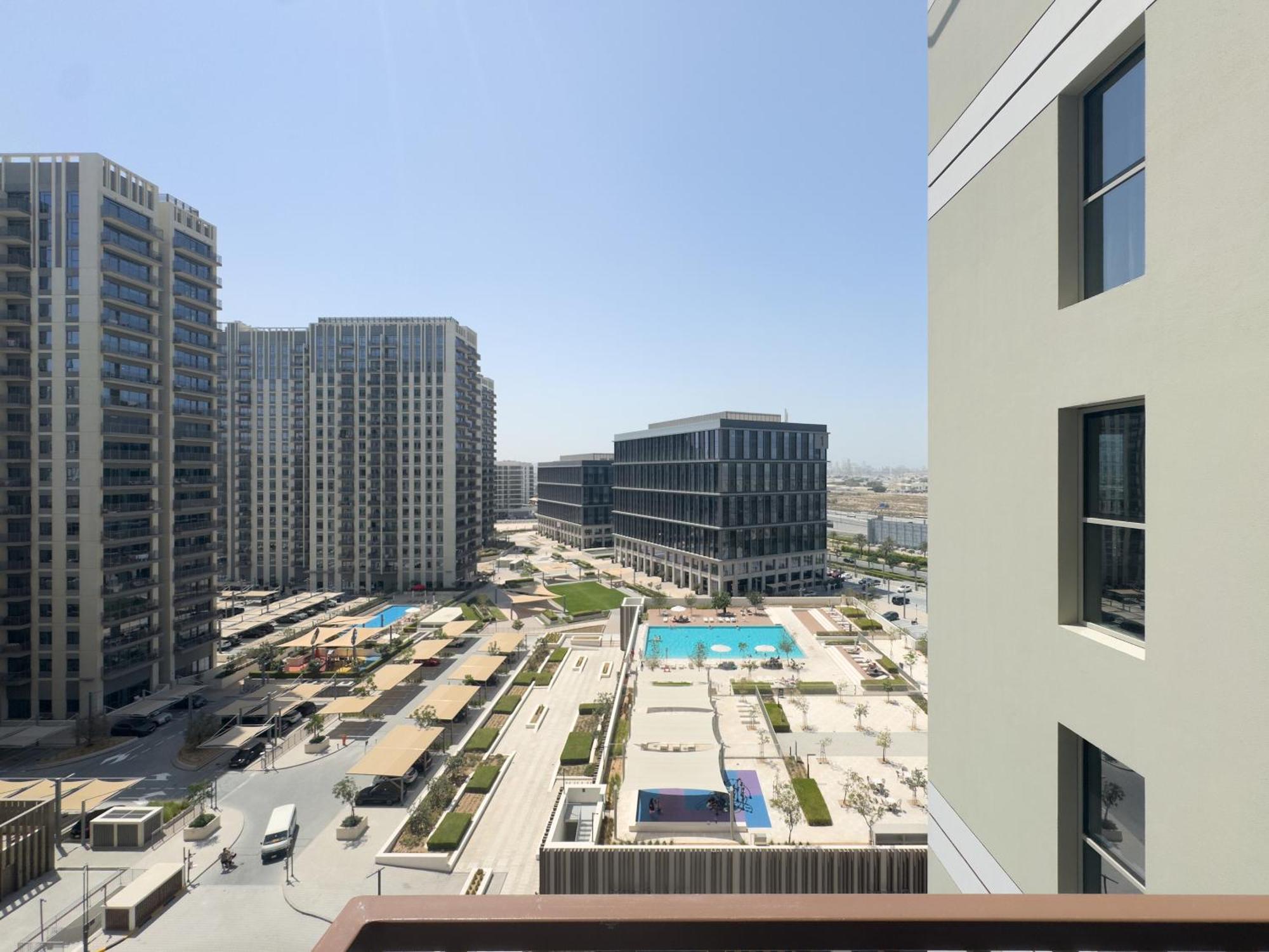 Apartment Modern 1br Retreat In Hills Prime Location Dubai